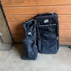 Lemiux bridle and boot bag